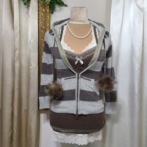 ♡ Y2K ♡ Abercrombie & Fitch Gray and Brown Striped Angora Cardigan Furry Pompoms